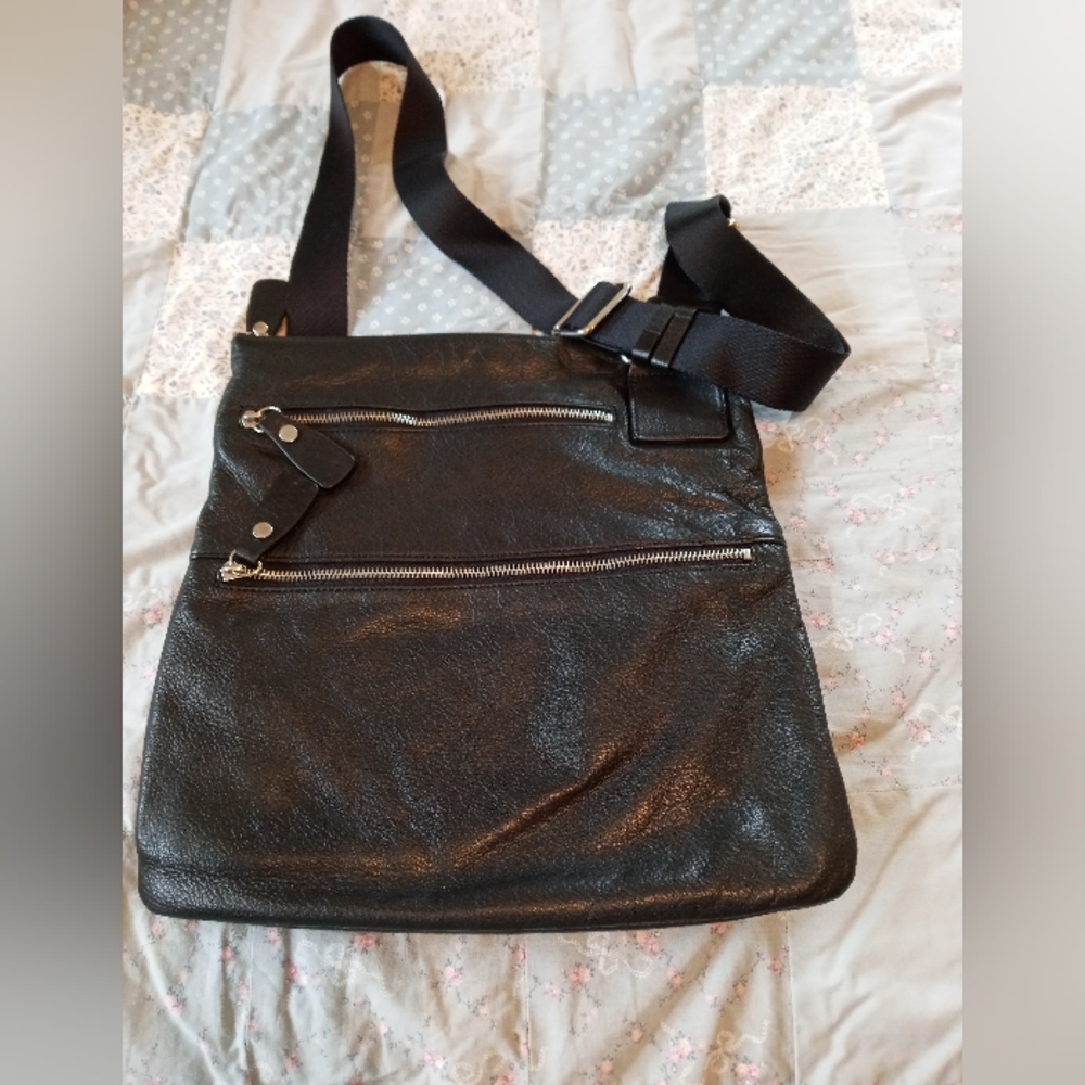 Margot triple zip leather crossbody